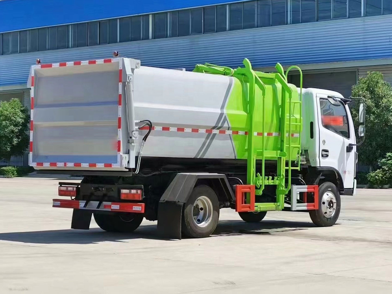 O lado do caminhão de lixo basculante de fabricação especial pendura o tipo